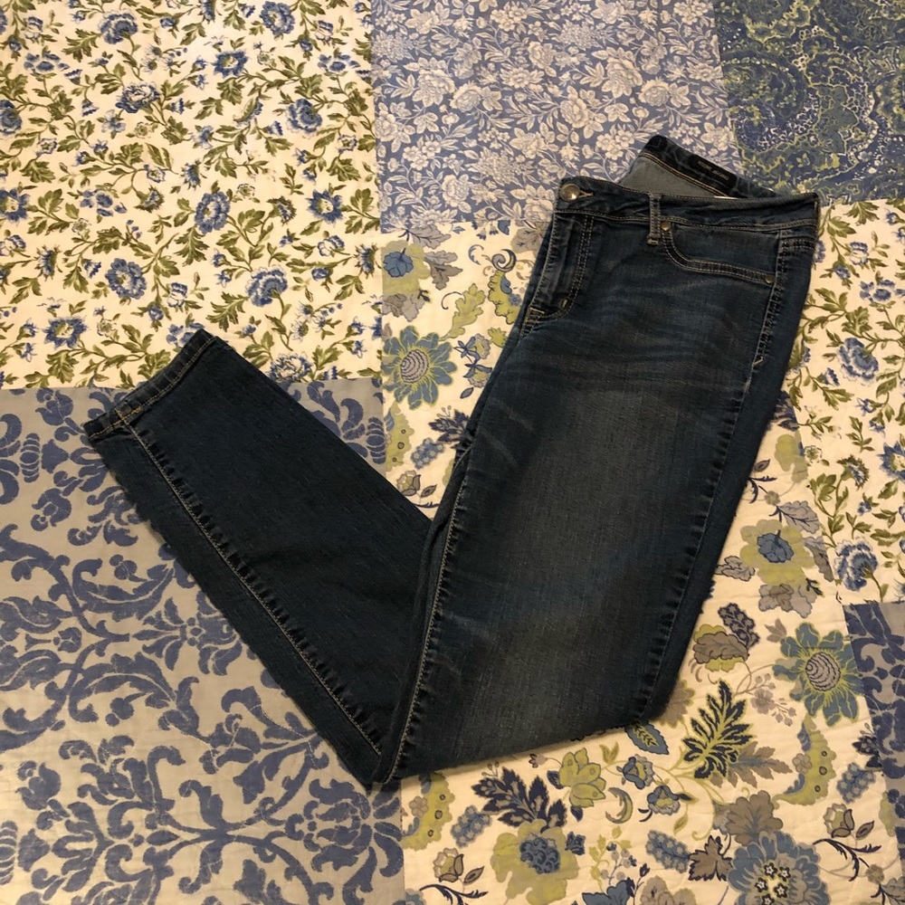 Jessica Simpson kiss me Jegging